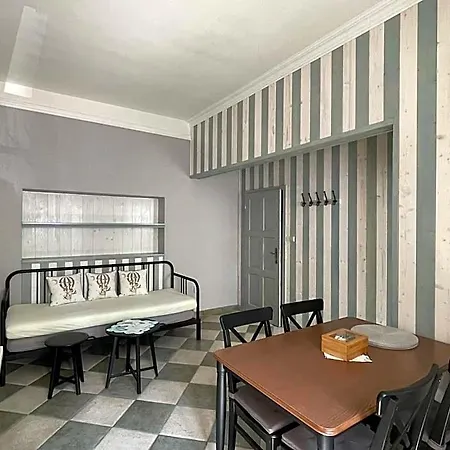 Amadeus & Guest house 3*