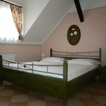 Guest house Amadeus &