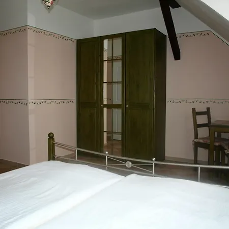Maison d'hôtes Amadeus&apartments 3*