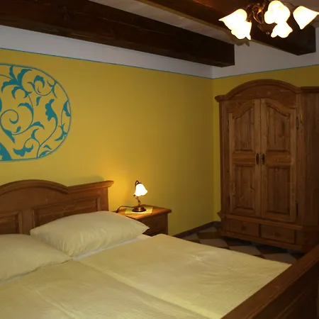 Guest house Amadeus & 3*